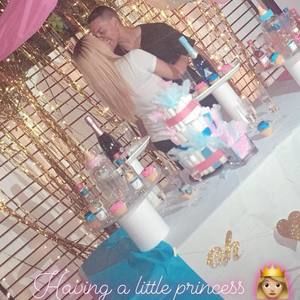 Meet your Posher, Tania